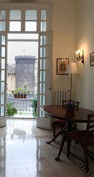 Hotel Al Maschio Angioino Castel Nuovo 3*